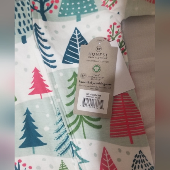 Honest Company Infant Pajamas - Picture 7 of 8